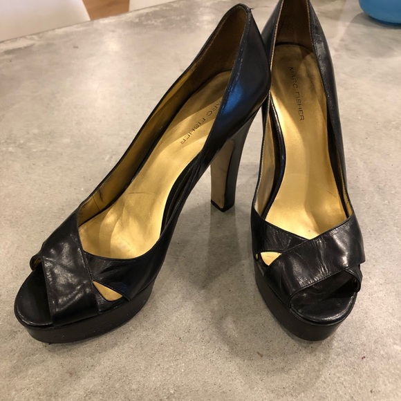 Marc Fisher Shoes - Cute black heels with a peekaboo toe